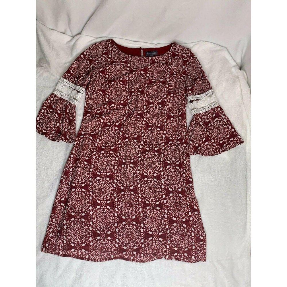 Luxology Dress SM red floral print laser cut lace